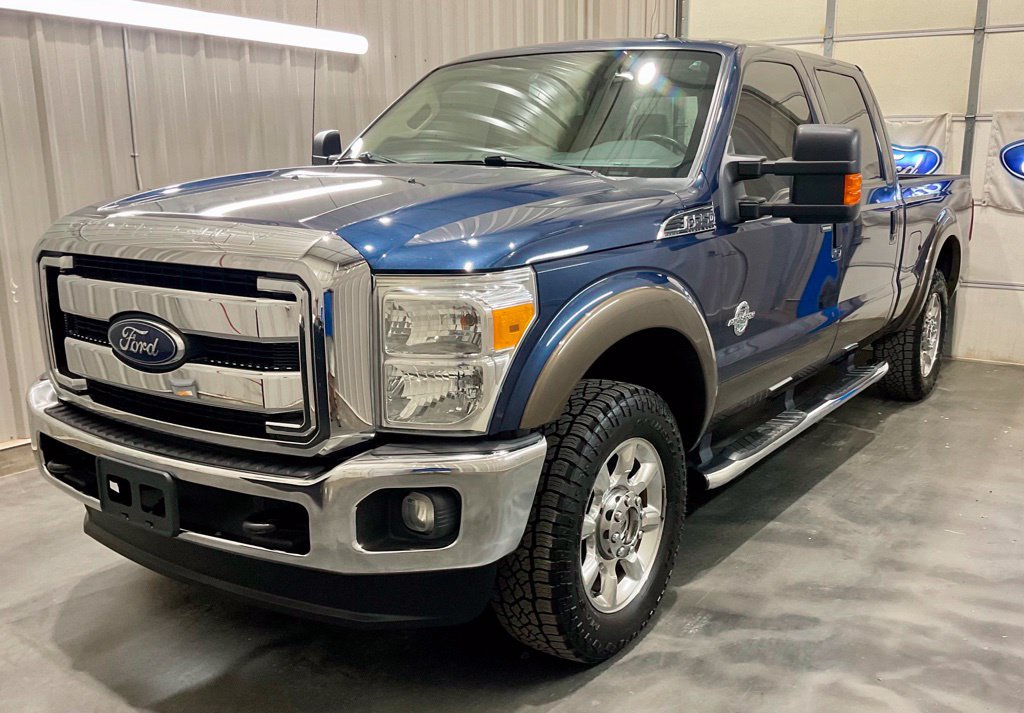 Used 2016 Ford F250 Lariat w/ Lariat Ultimate Package AWD/4WD image 3