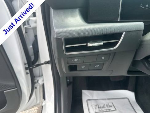 Used 2025 Hyundai Sonata SEL FWD image 18