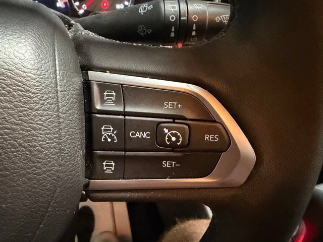 Used 2023 Jeep Compass Limited w/ Elite Group AWD/4WD image 30