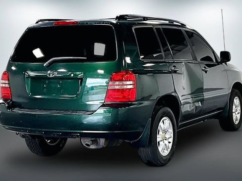 Used 2001 Toyota Highlander 4WD V6 w/ Appearance Pkg image 7