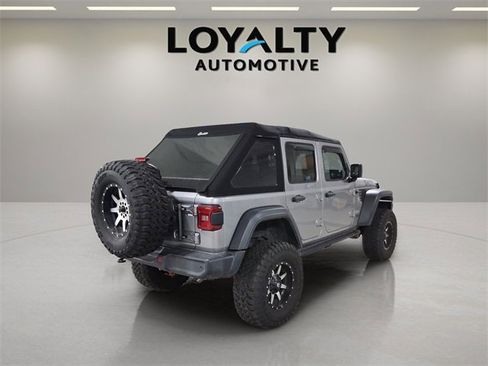 Used 2019 Jeep Wrangler Unlimited Sport S image 5