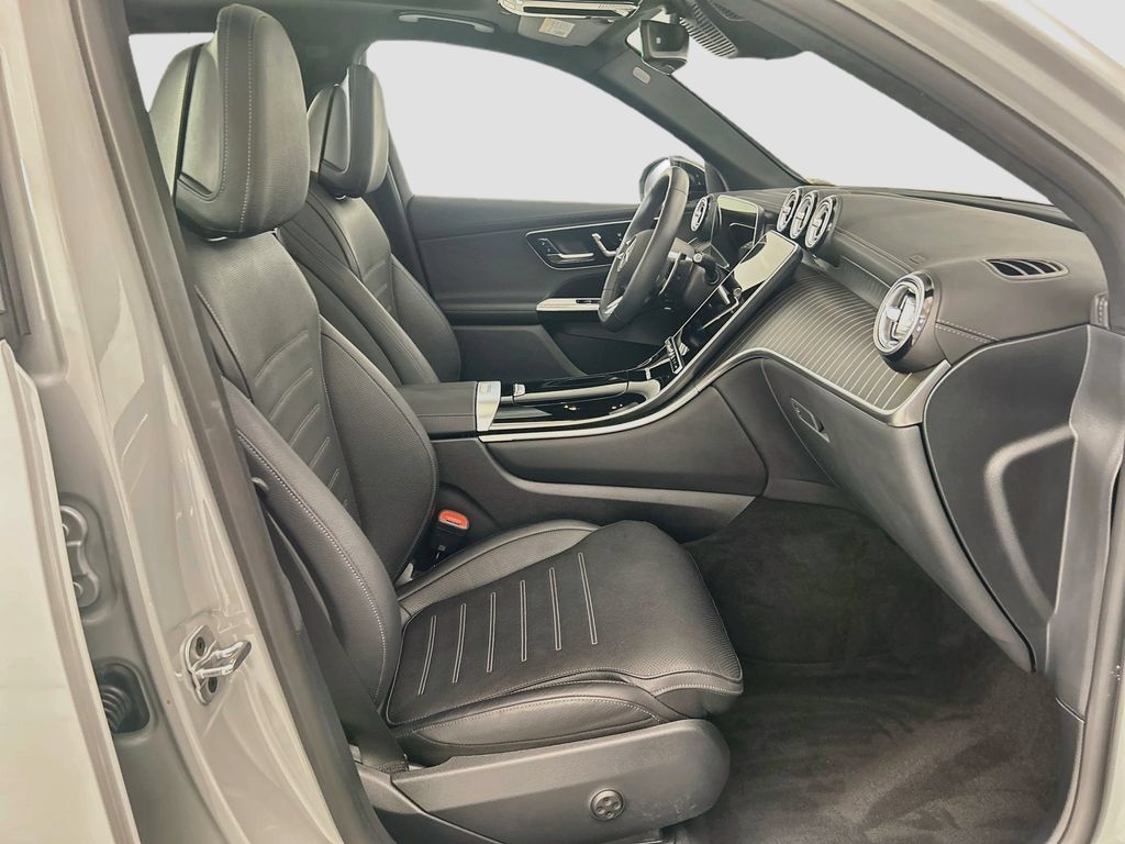 Certified 2026 Mercedes-Benz GLC 43 AMG 4MATIC image 19