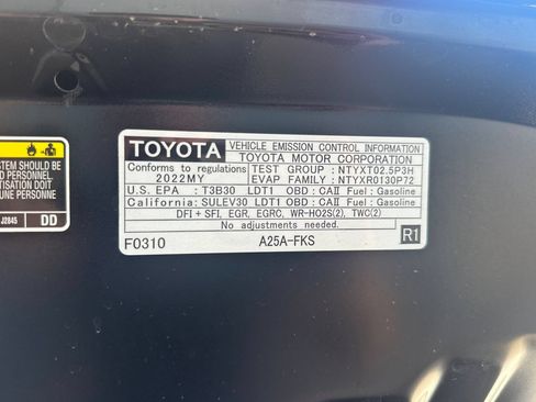 Certified 2022 Toyota RAV4 LE FWD image 35