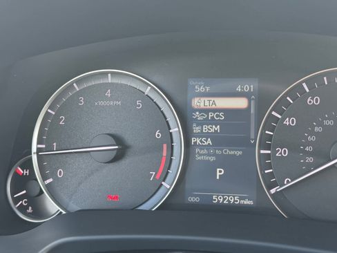 Used 2022 Lexus RX 350L Premium w/ Premium Package AWD/4WD image 27