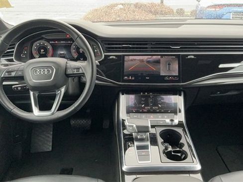 Used 2025 Audi Q7 3.0T Premium Plus image 23