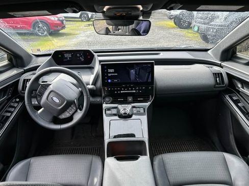 Used 2023 Subaru Solterra AWD image 6