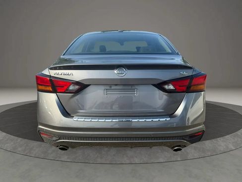 Used 2021 Nissan Altima 2.5 SL FWD image 6