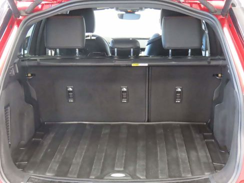 Used 2023 Land Rover Discovery Sport SE R-Dynamic image 18