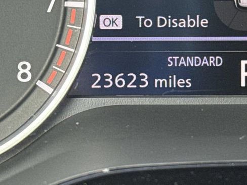 Used 2025 Nissan Pathfinder SV FWD image 26