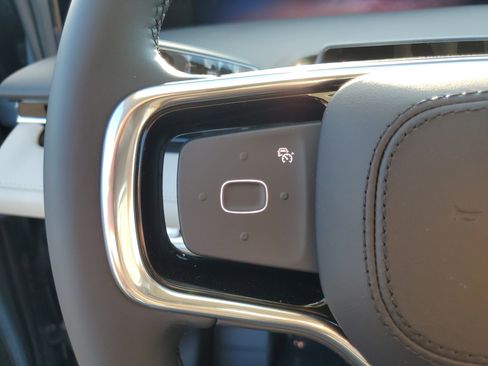 New 2026 Lincoln Nautilus Reserve image 17