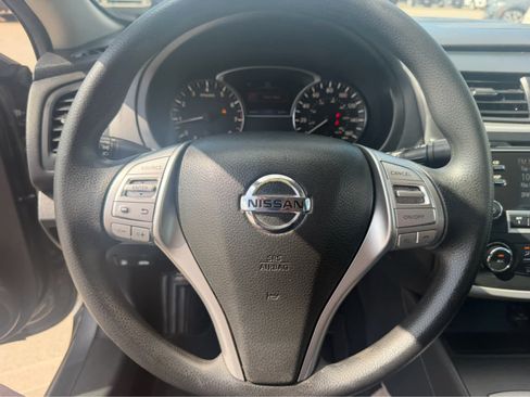 Used 2017 Nissan Altima 2.5 S w/ Power Driver Seat Package FWD image 24
