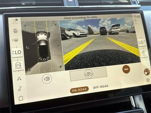 New 2026 Land Rover Range Rover Velar Dynamic SE image 21