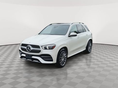 Used 2023 Mercedes-Benz GLE 450 4MATIC image 4