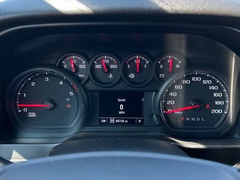Used 2019 Chevrolet Silverado 1500 Custom Trail Boss w/ Custom Convenience Package AWD/4WD image 29