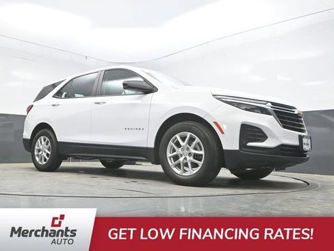 Used 2024 Chevrolet Equinox LS FWD image 40