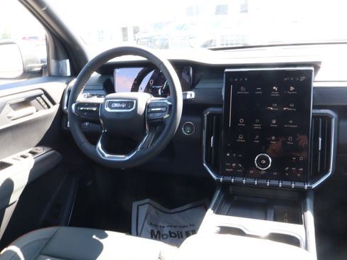 New 2026 GMC Acadia AT4 w/ LPO, Floor Liner Package image 10