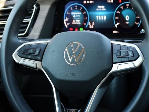 New 2026 Volkswagen Atlas SEL Premium R-Line AWD/4WD image 24