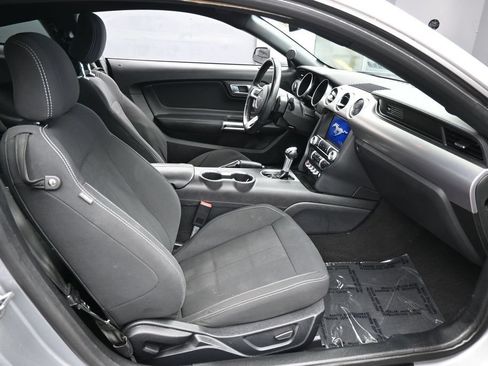 Used 2020 Ford Mustang Coupe w/ Equipment Group 101A RWD image 28