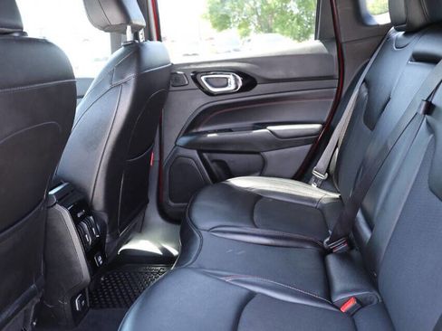 Used 2023 Jeep Compass Trailhawk w/ Sun and Sound Group AWD/4WD image 17