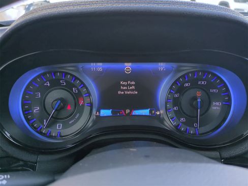 Used 2016 Chrysler 300 S w/ 300S Premium Group image 32