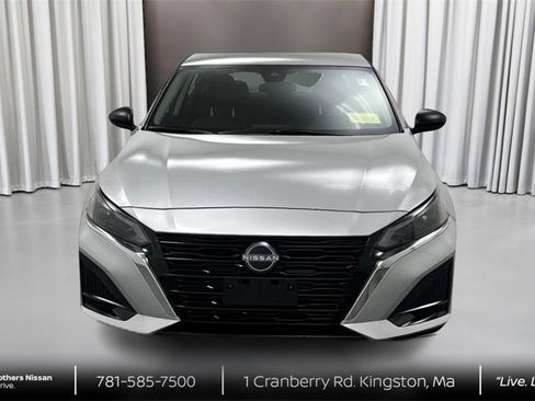 Certified 2024 Nissan Altima 2.5 S image 2