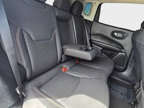 Used 2019 Jeep Compass Sport w/ Tech Group FWD image 14