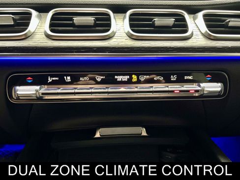 Used 2021 Mercedes-Benz GLE 350 4MATIC image 32