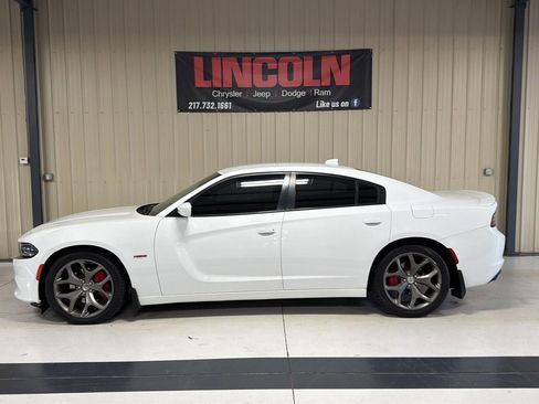 Used 2015 Dodge Charger R/T w/ Plus Group image 2
