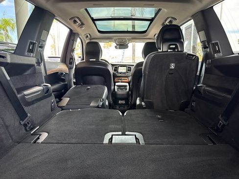 Certified 2023 Volvo XC90 B6 Plus AWD/4WD image 15