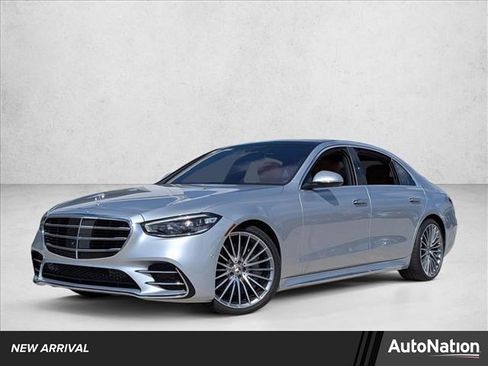 Used 2021 Mercedes-Benz S 580 4MATIC Sedan image 1