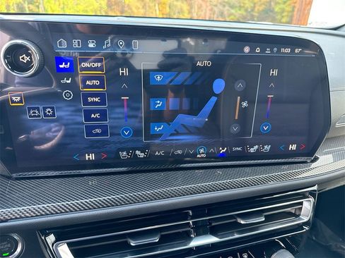 New 2026 Chevrolet Traverse High Country image 25