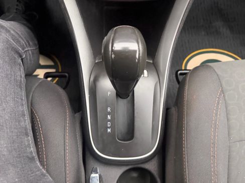 Used 2019 Chevrolet Trax LS image 19