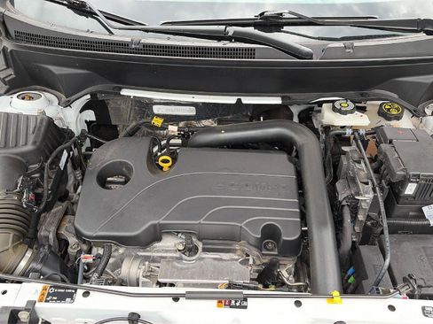 Certified 2023 GMC Terrain SLT AWD/4WD image 33