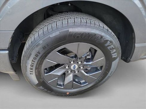 Used 2025 Ford F150 STX w/ Equipment Group 200A RWD image 9
