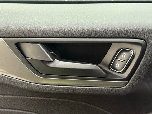 Used 2025 Ford Escape Active image 30