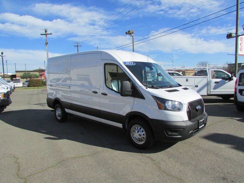 Used 2023 Ford Transit 250 Medium Roof AWD image 2