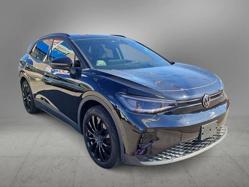 Used 2023 Volkswagen ID.4 S image 2