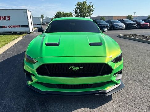 Used 2020 Ford Mustang GT Premium w/ Equipment Group 401A RWD image 2
