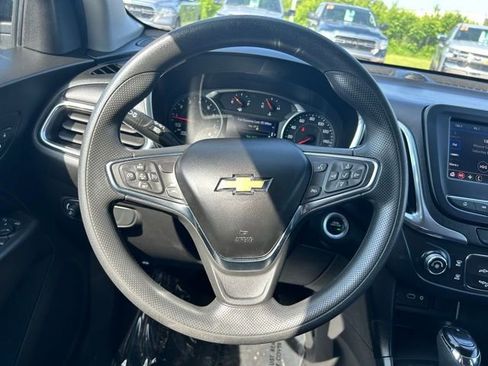Used 2021 Chevrolet Equinox LT image 20