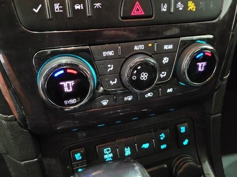 Used 2017 Buick Enclave Premium image 28