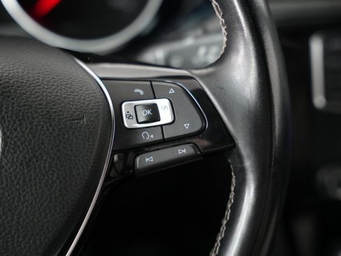 Used 2016 Volkswagen Jetta Sport image 13