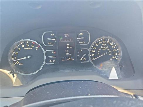 Used 2019 Toyota Tundra SR5 w/ TRD Sport Package image 11