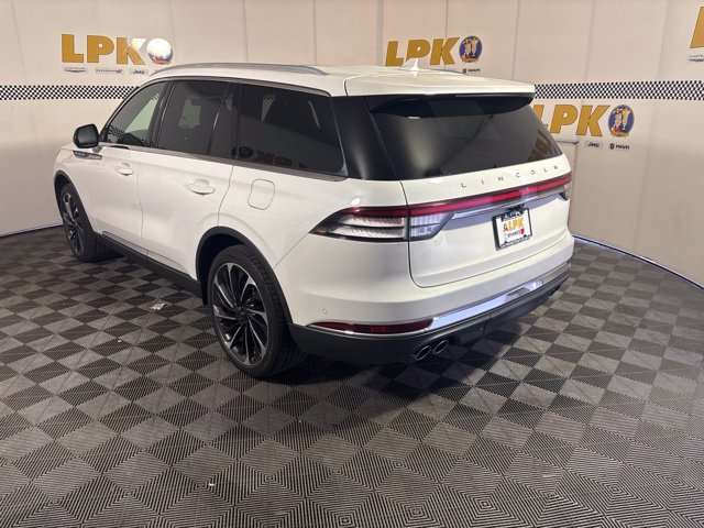 Used 2020 Lincoln Aviator Reserve w/ Equipment Group 202A AWD/4WD image 6