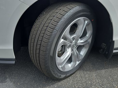 New 2026 Honda Accord LX image 31