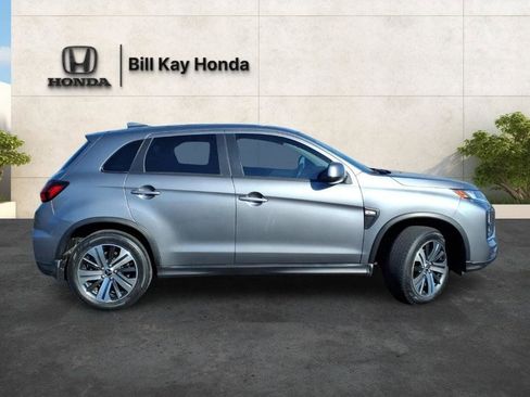 Used 2023 Mitsubishi Outlander Sport ES AWD/4WD image 2