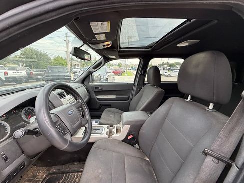 Used 2010 Ford Escape XLT FWD image 12