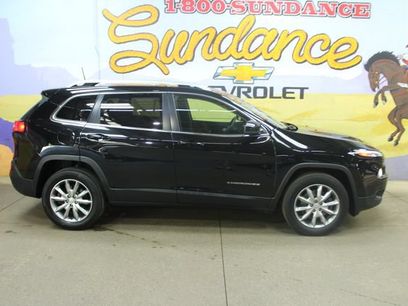Used 2017 Jeep Cherokee Limited w/ Luxury Group
