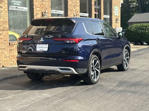 Used 2022 Mitsubishi Outlander SE image 5