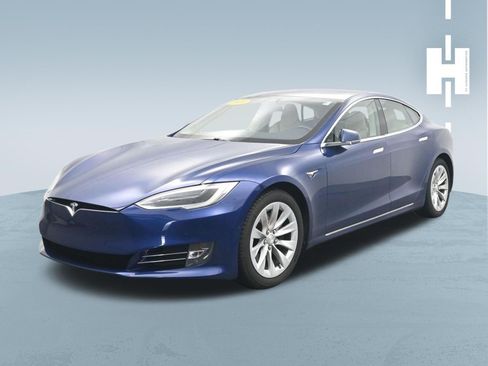Used 2019 Tesla Model S Standard Range AWD/4WD image 1