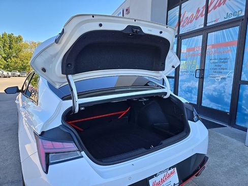 Used 2022 Hyundai Elantra N w/ Preferred Accessory Package image 80